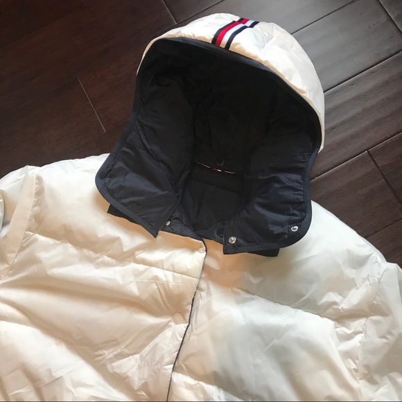 TOMMY HILFIGER Reversible Hooded Puffer - Picture 4 of 15